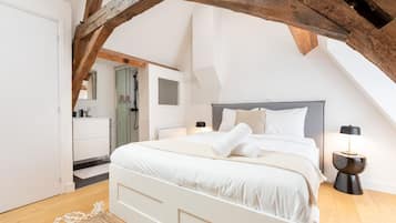 1 chambre, fer et planche à repasser, accès Internet, draps fournis