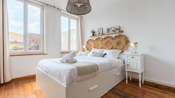 1 chambre, bureau, fer et planche Ă repasser, accĂšs Internet