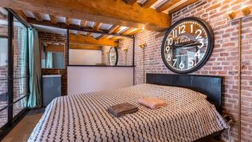 3 chambres, accĂšs Internet, draps fournis