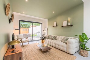 TV - 3 bedroom house with garden, free parking (Marcq-en-Barœul)