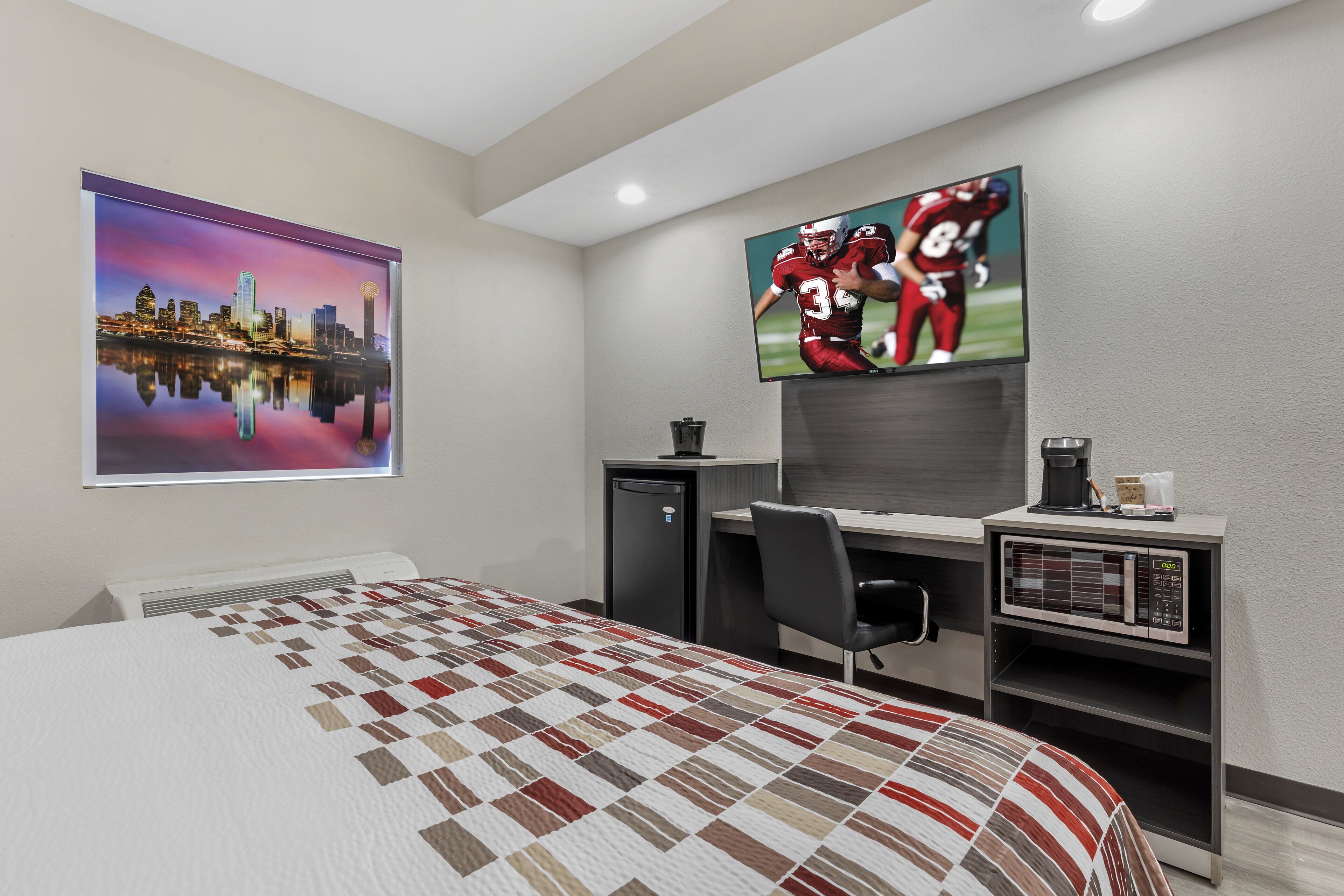 Chambre supérieure, 1 très grand lit, non-fumeur | Bureau, espace de travail pour ordinateurs portables