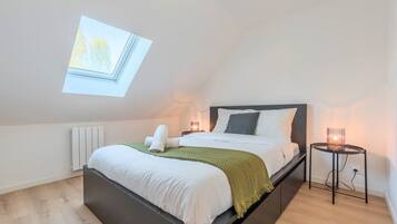 2 dormitorios, tabla de planchar con plancha, wifi y ropa de cama