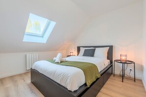 2 bedrooms, iron/ironing board, WiFi, bed sheets - Charming renovated 2 bedroom apartment. (Marcq-en-Barœul)