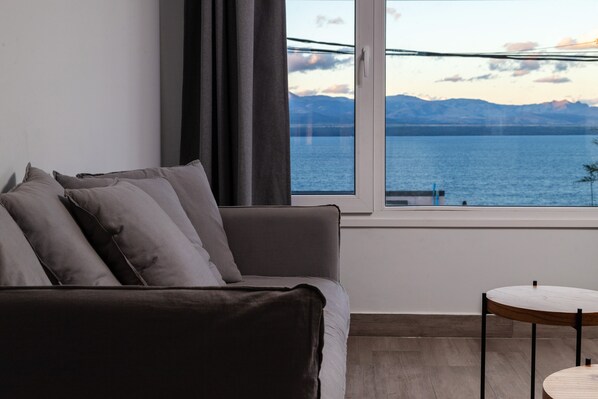 Departamento familiar | Vista al lago