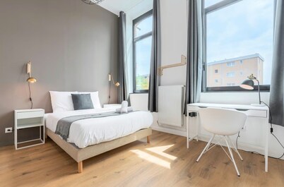 Spacious house 11 beds 8 bath 18 people - terrace.