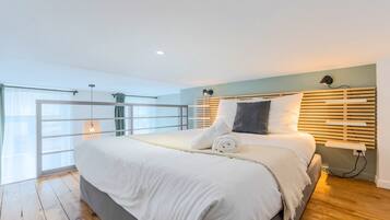 1 camera, una scrivania, ferro/asse da stiro, accesso a Internet