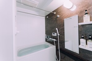 Hair dryer, towels - USJ Nara Namba OSK trendy area Spacious Apartment - moof / Osaka Ōsaka (Osaka)