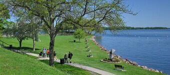 Chanhassen Guest Suite - Private & Spacious