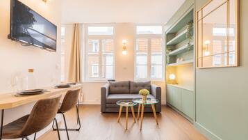 Televisie en een kantoor