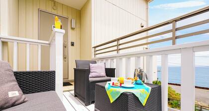 Moon road Oceanfront Villa with Traditional Japanese wooden bath Dry sauna / Yokosuka Kanagawa
