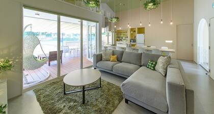 Room without meals Scandinavian design villa Ho / Gujo Gifu