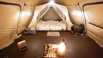 1 bedroom, desk, free WiFi, bed sheets