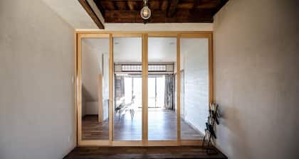 We offer a relaxing accommodation with breathtaking views of the Seto Inland Sea from the oceanfront / Takamatsu Kagawa