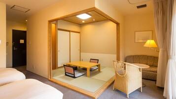 1 bedroom, desk, free WiFi, bed sheets