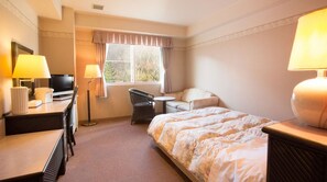 1 chambre, bureau, Wi-Fi gratuit, draps fournis