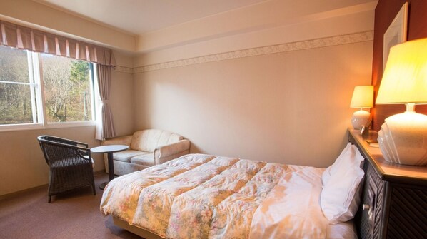 1 chambre, bureau, Wi-Fi gratuit, draps fournis