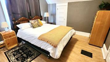 3 bedrooms, WiFi, bed sheets