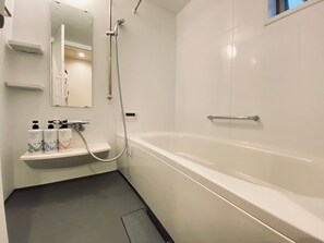 Hair dryer, towels - Shinjuku 1 Sta984BR Entire Home Upscale Area / Shibuya-ku Tokyo (Shibuya-ku)