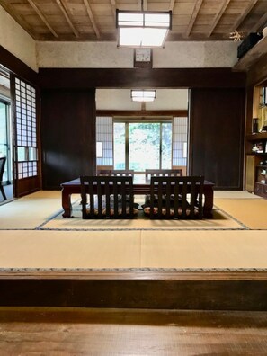 Dining - Villa Satoyama Sorinan Pets allowed BBQ facili - Villa Satoyama Sorinan / Inashiki-gun Ibaraki (Inashiki-gun)