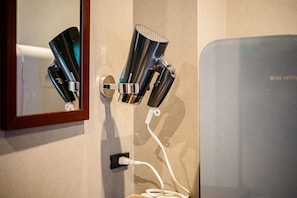Hair dryer, towels