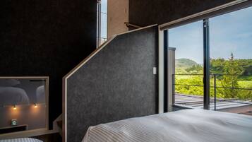 2 slaapkamers, een bureau, een strijkplank/strijkijzer, gratis wifi