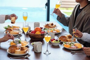 Dining - Rental villa with pool and sauna / Minamiboso Chiba (Minamiboso)