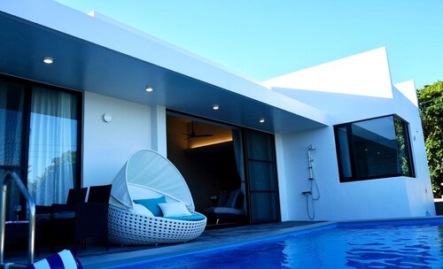 Ocean view luxury villa 2LDK with private pool  / Kunigamigun Okinawa