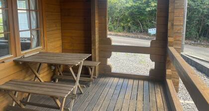 Rent a whole log house Enjoy the extraordinary i / Shima Mie