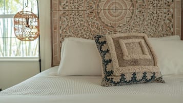 Chambre Élite double | Décor unique, ameublement unique, accès au Wi-Fi (inclus)