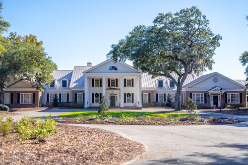 Golf and Beach Resort, 2BR, Pool