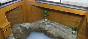 A detached cottage in nature and a rock bath Time / Nasugun Tochigi