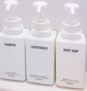 Hårføner og håndklær