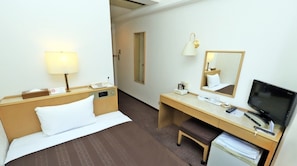 1 chambre, bureau, Wi-Fi gratuit, draps fournis