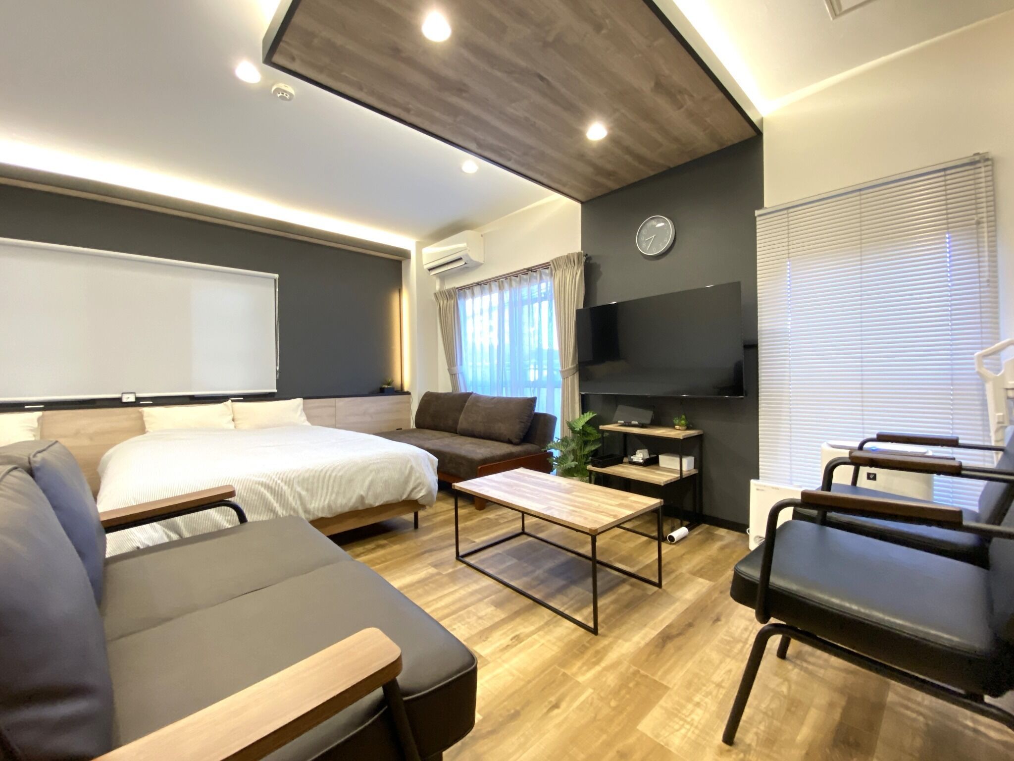 1 多间卧室、办公桌、免费 WiFi、床单