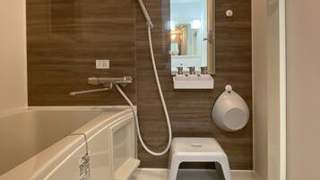 Hair dryer, towels