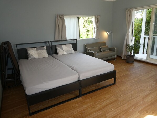 1 chambre, bureau, accès au Wi-Fi (inclus), literie fournie