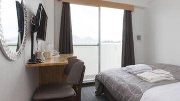 1 bedroom, desk, iron/ironing board, free WiFi