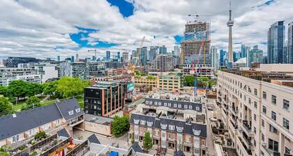 1King 1Queen 1Twin Beds/CN TowerView/Luxury Suite