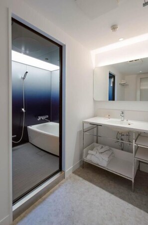 Hair dryer, towels