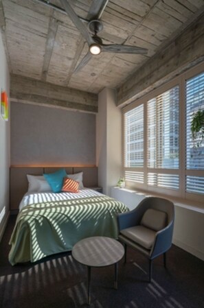 1 多间卧室、办公桌、熨斗/熨衣板、免费 WiFi