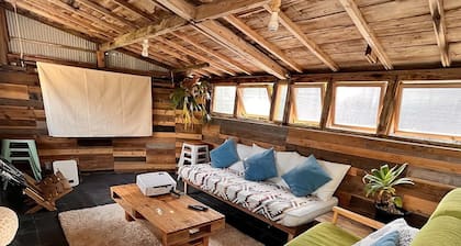 Whole house rental vacation rental - coral house / Amami Kagoshima