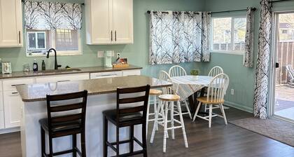 Cozy Home in Historic Helper Utah, near park, pool, Utah Aggies baseball field.