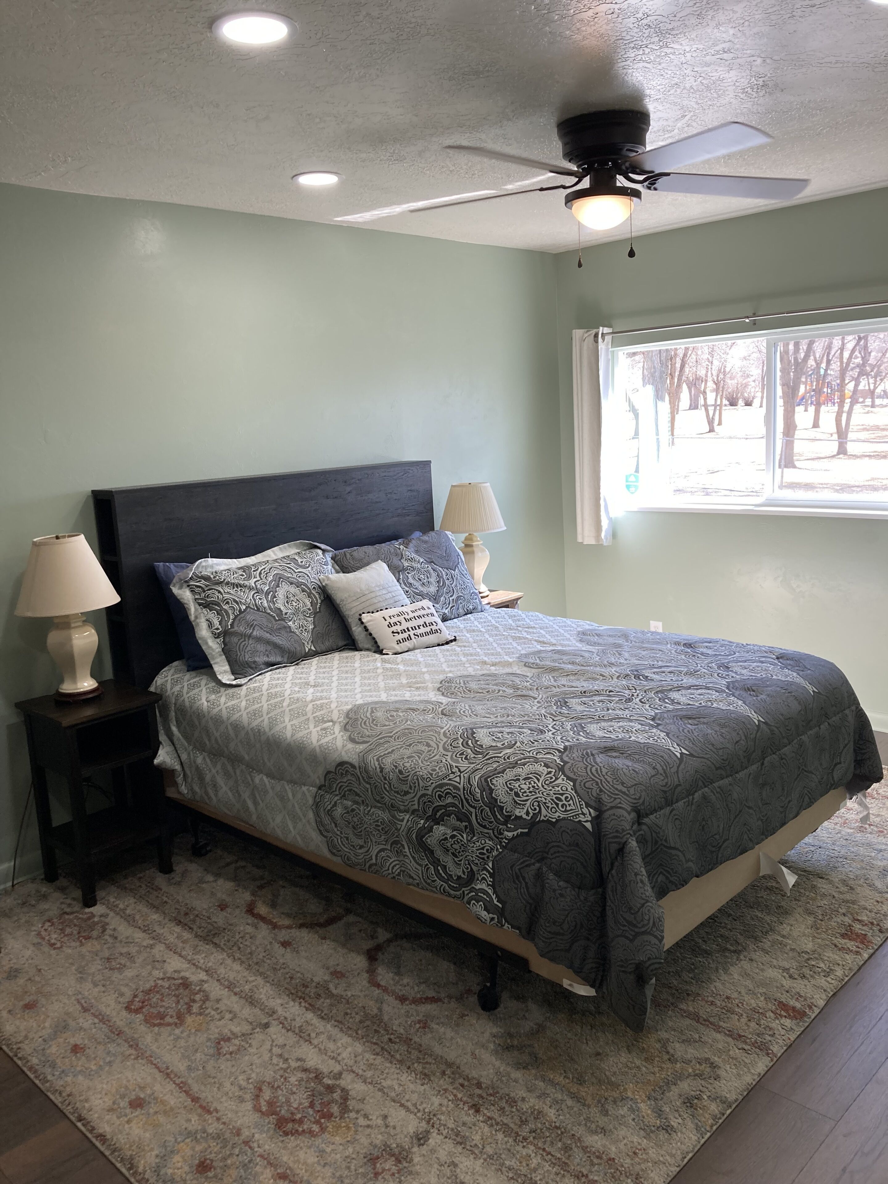 2 間睡房、熨斗/熨衫板、可攜式嬰兒床、免費 Wi-Fi