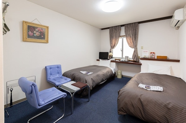 1 slaapkamer, een bureau, gratis wifi, beddengoed