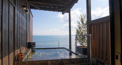 Special Twin Room / Himi Toyama