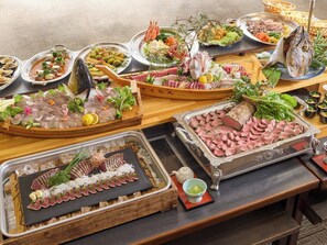 Dining - Single with unit bath 2 meals included Very popular Local beef in Miyaza course  seasonal col / Nichinan Miyazaki (Nichinan)