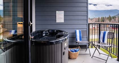 Powder Pines Retreat Revelstoke Vacation