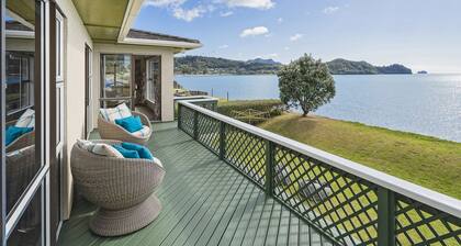 Buffalo Hill - Whitianga Holiday Home