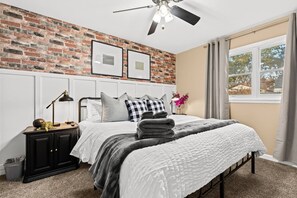 3 chambres, bureau, fer et planche à repasser, Wi-Fi gratuit