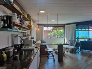 View from property - Bangalô 08 - Ilhabela (Ilhabela)